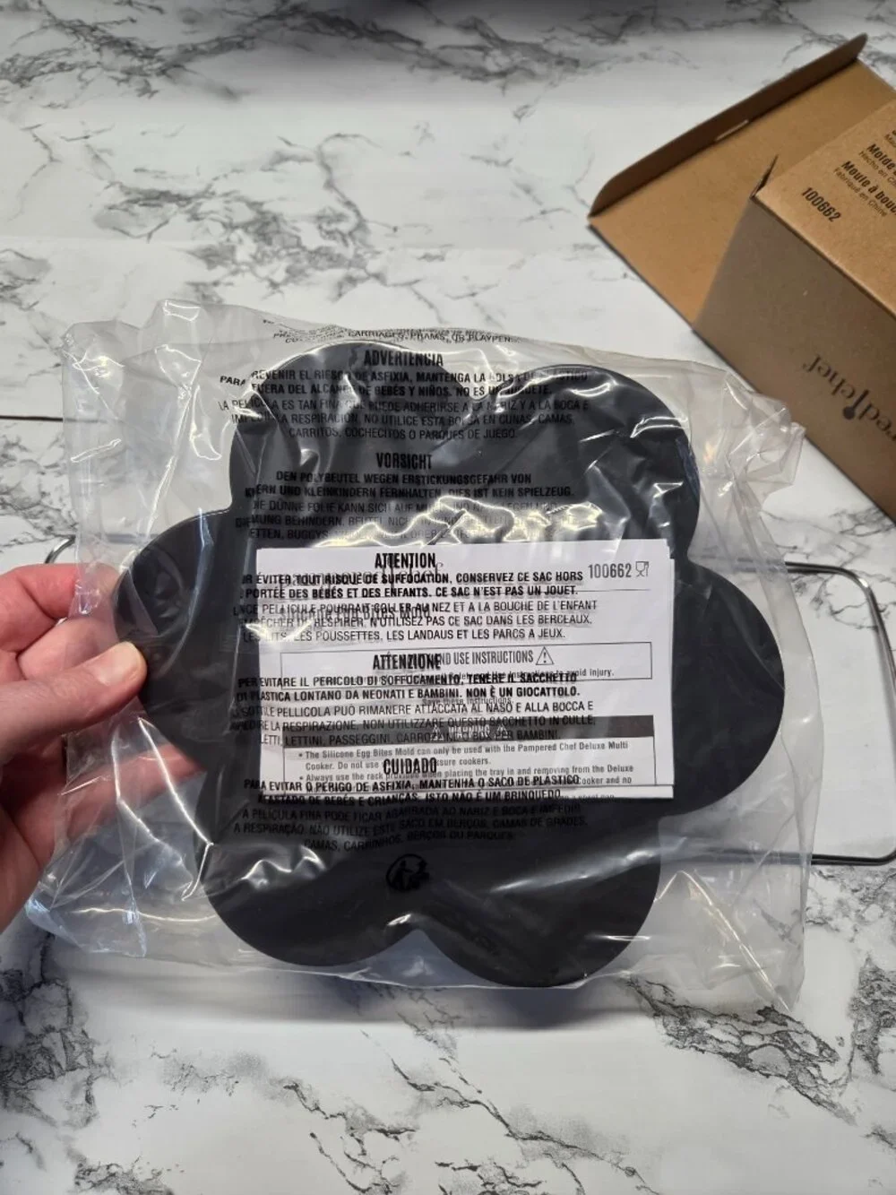 Pampered Chef Silicone Egg Bites Mold with Metal Rack New in Box Mold #100662